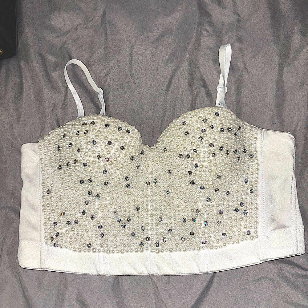Windsor Pearl Top